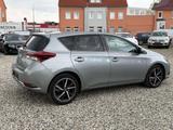 Toyota Auris Hybrid Edition-S+ - Toyota Auris: Automatik