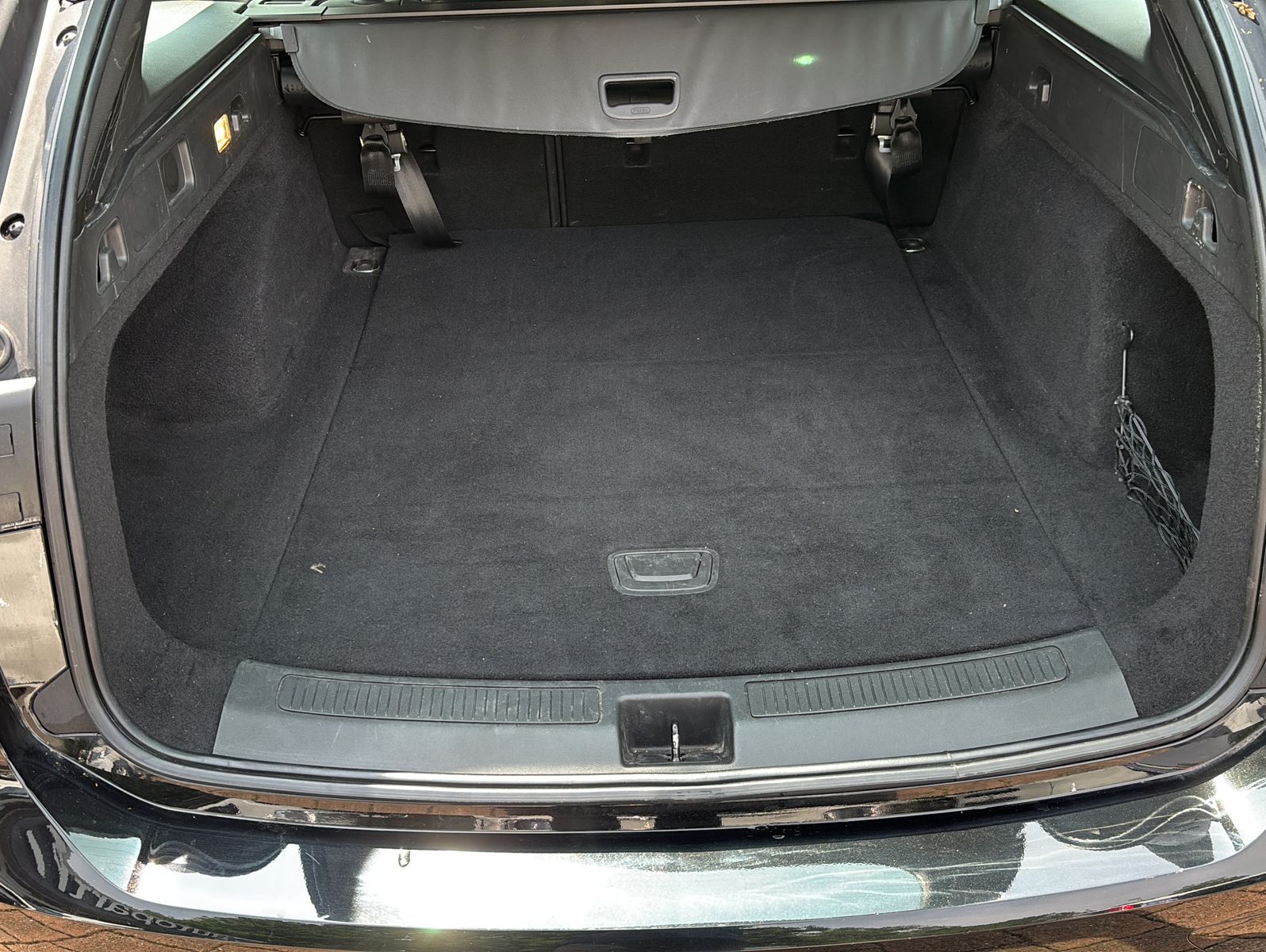 Fahrzeugabbildung Opel Insignia  2.0 Turbo 125kW Elegance Auto S