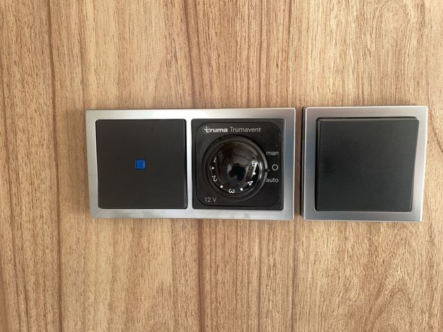 HYMER  ERIBA  HYMERCAR ERIBA Feeling 442