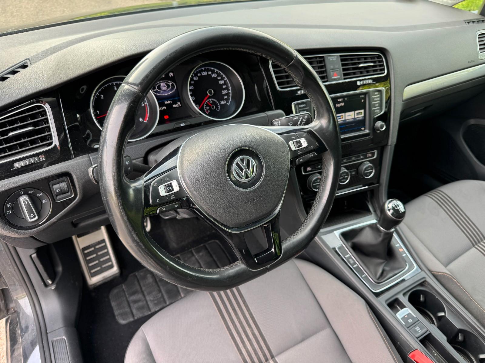 Volkswagen Golf 7 2.0 TDI Variant Allstar,Navi,ZahnriemeNEU