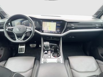 Volkswagen Touareg - 10