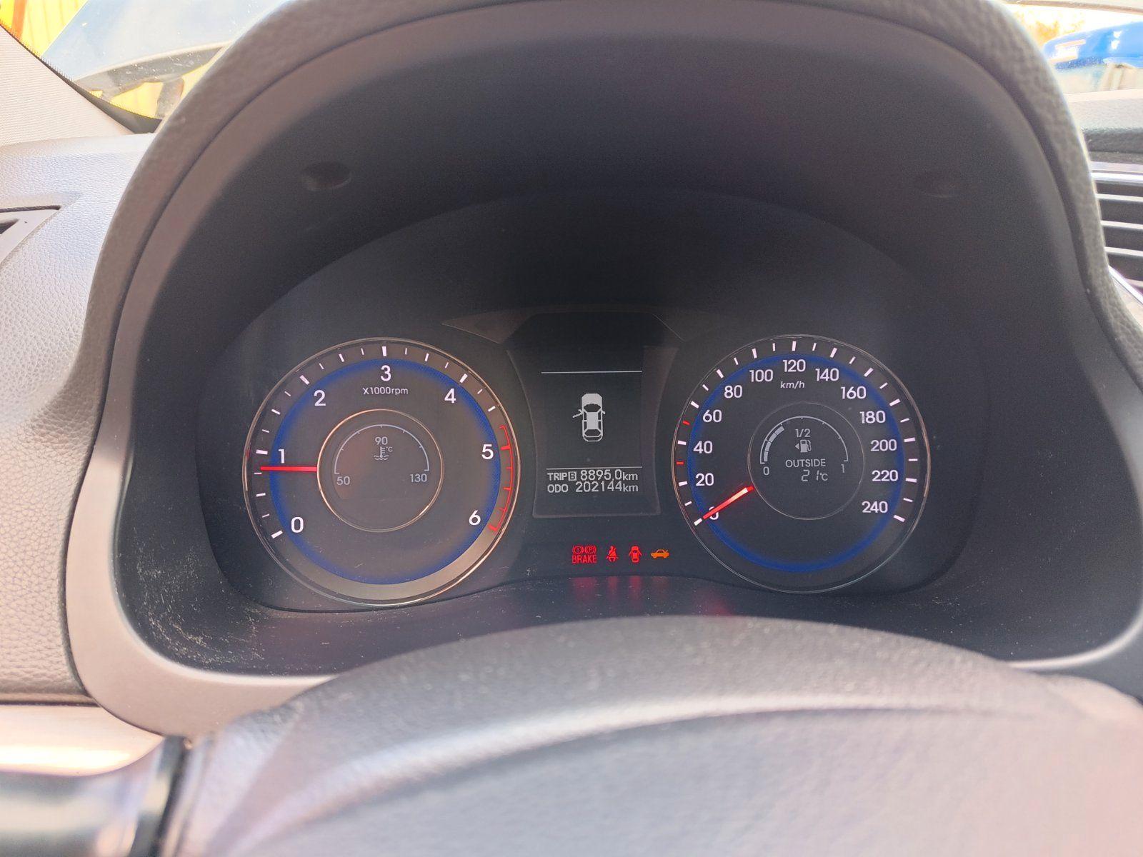 Hyundai i40 2012 — photo 5