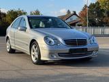 Mercedes-Benz C 230 *Klimaaut*Avantgarde*Wenig KM* - Mercedes-Benz C 230 Gebrauchtwagen