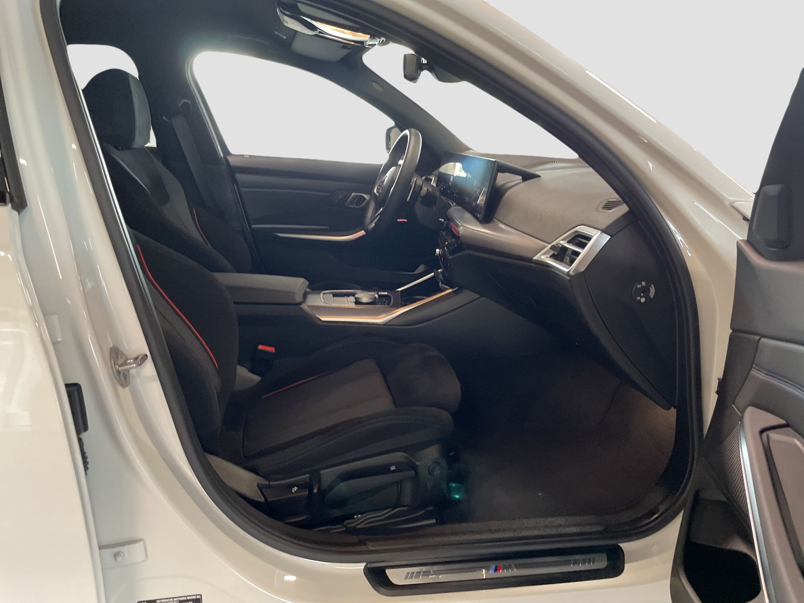 BMW 320 - Bild 11