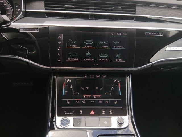 Audi A8 - Bild 12