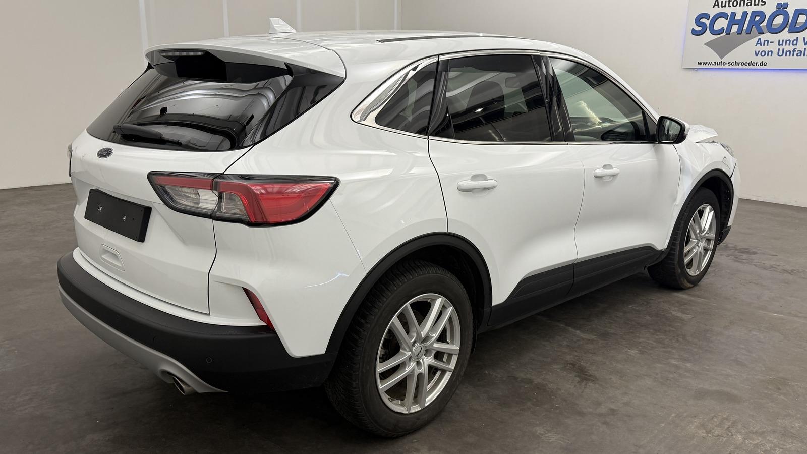 Ford Kuga Plug-In Hybrid Titanium *Navi*SHZ*