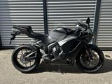 Honda CBR600RR / MODELL 2025 / NUR 995 KM !! - HONDA ABS CBR 600RR