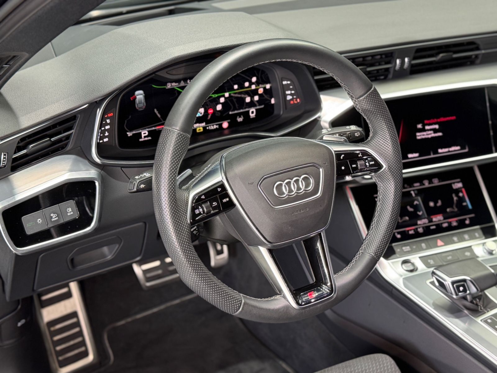 Fahrzeugabbildung Audi A6 Avant 50 TDI quattro 3xS-LINE|MATRIX|ACC|HEAD