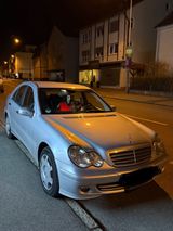 Mercedes-Benz Mercedes C 220 CDI (Tausch Möglich mit combi) - Mercedes-Benz: Combi