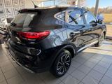 MG ZS Luxury 1.5  navi*pdc*LED*Leder - MG ZS mit Benzin-Antrieb