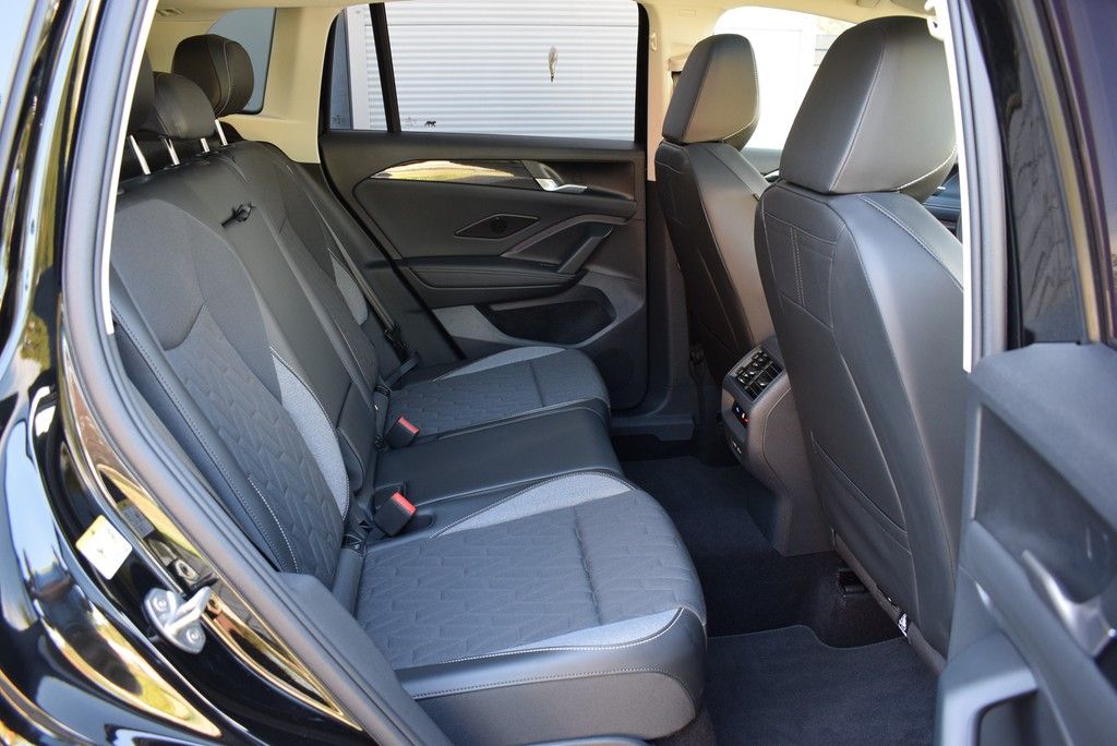 Volkswagen Tiguan 2.0 TSI DSG 4Mot. Energy AHK Pano Matrix foto 6