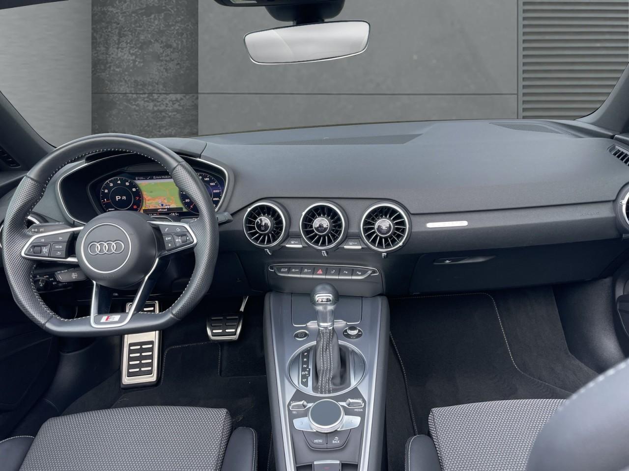 Audi TT Roadster 2.0 TFSI++S line Sport-Paket Plus++M