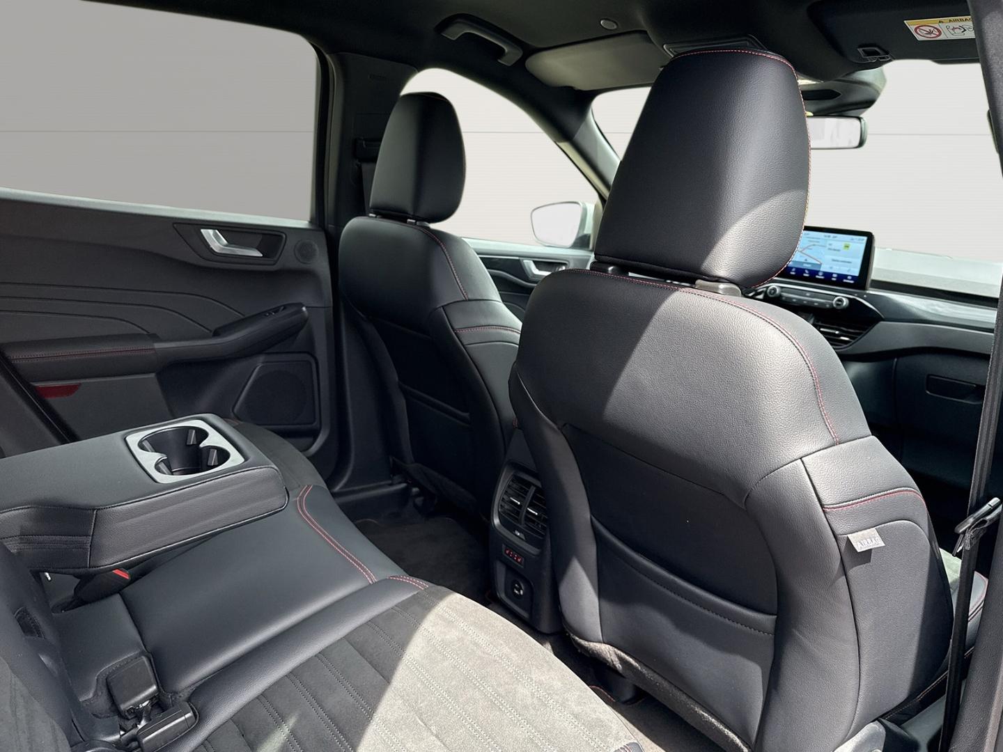 Ford Kuga PHEV ST-Line X 225 ch • Hybride rechargeable • B&O • ACC • Caméras