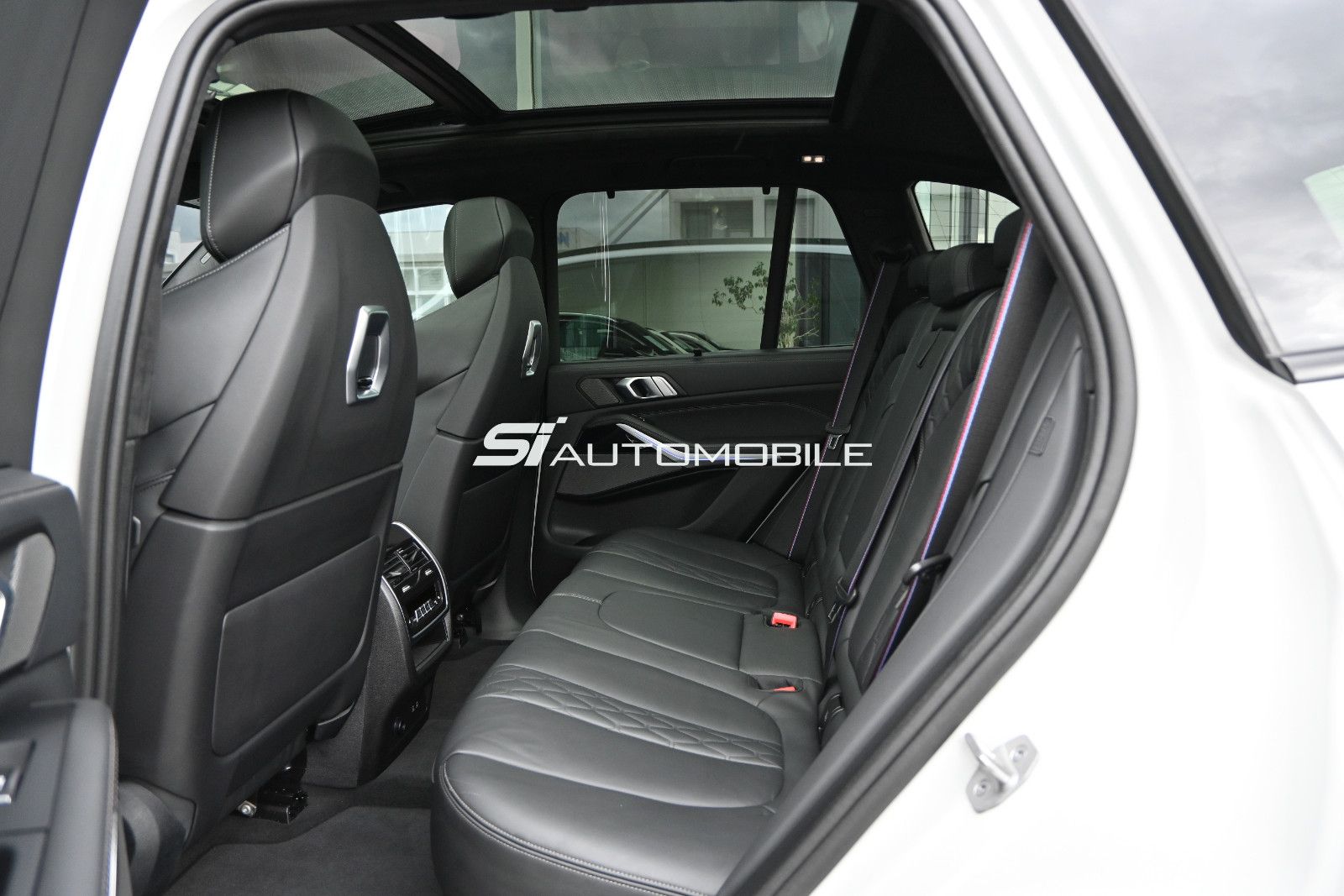 Fahrzeugabbildung BMW X5 xDr.30d M-Sport Pro °UVP 127.740€°EXKL.-PAKET