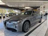 Alfa Romeo Giulia Super*AUTOMATIK*Bi-Xenon*KAMERA* - Alfa Romeo Giulia mit Benzin-Antrieb: Automatik