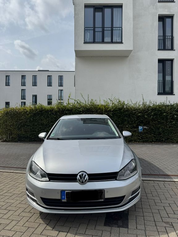 Image of Volkswagen Golf