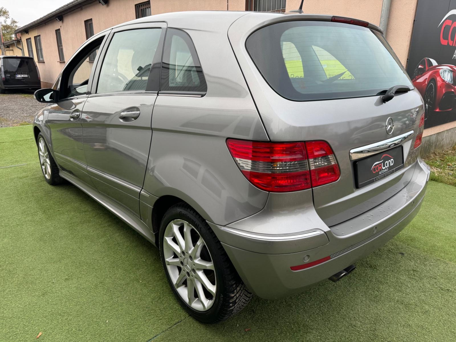 Mercedes-Benz B200 2006 — engine 2.034 cm³, 193 HP (142kW)