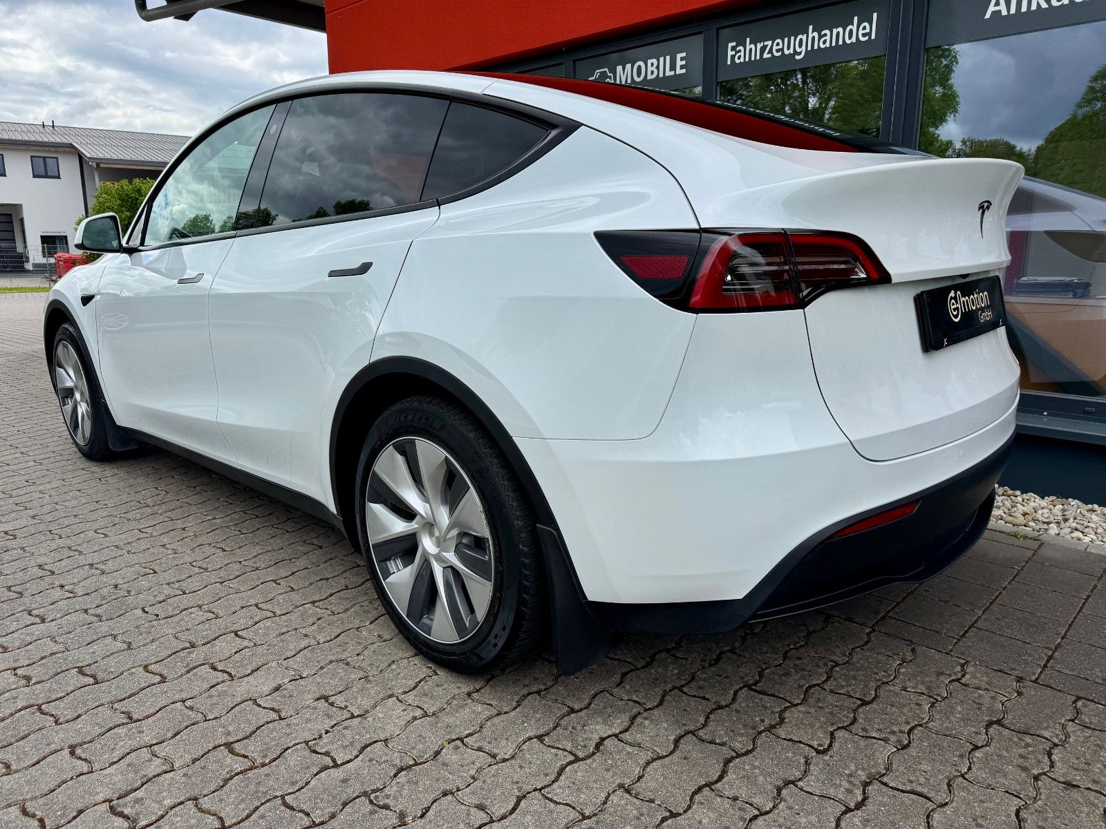 Tesla Model Y RWD*white/black*1 owner*VAT deductible* foto 3