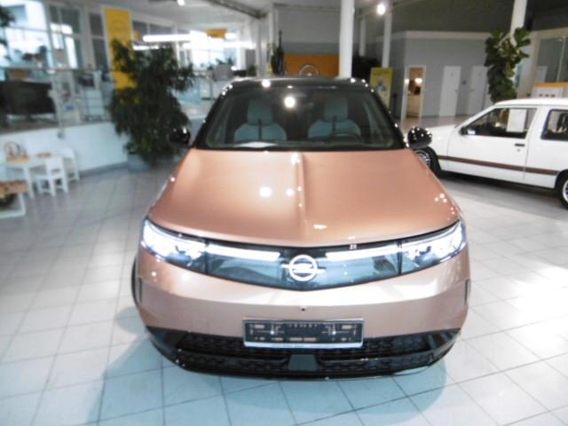 Opel Grandland Electric GS, Komfort & Tech Paket