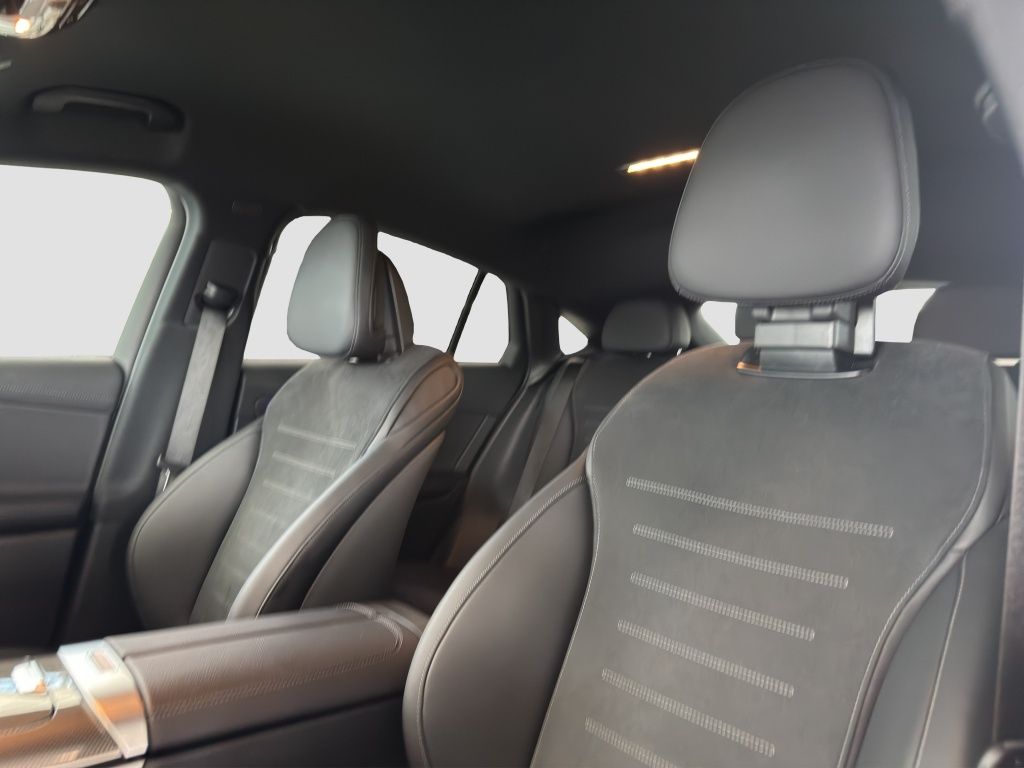 Fahrzeugabbildung Mercedes-Benz GLC 200 4MATIC Coupé AMG Line*NightPaket*Carplay
