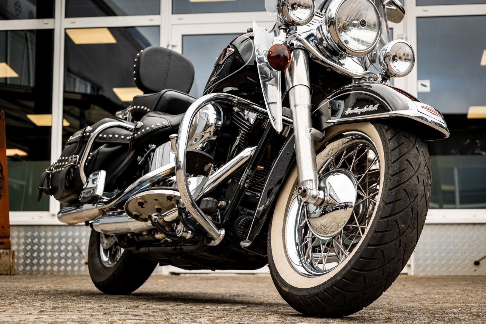 Fahrzeugabbildung Harley-Davidson Heritage Classic FLSTC 96cui - Remus -