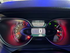 RENAULT Captur Limited - Thumbnail 15