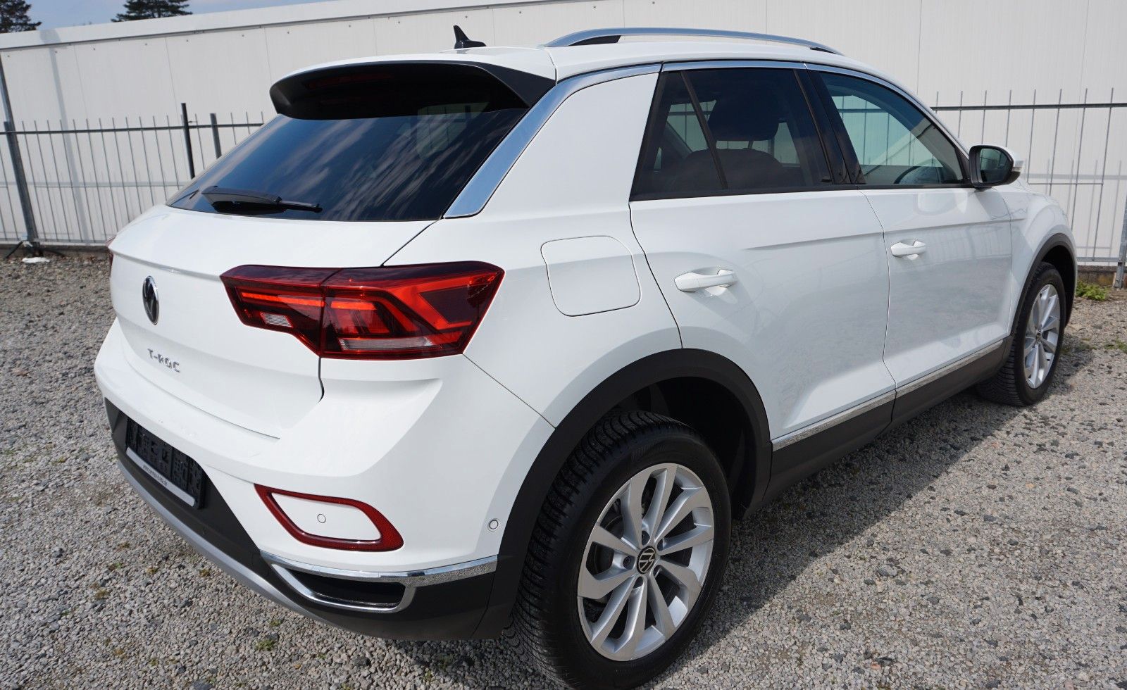 Fahrzeugabbildung Volkswagen T-Roc Style,DSG,Alcantara,LED Plus,Navi,IQ.Light