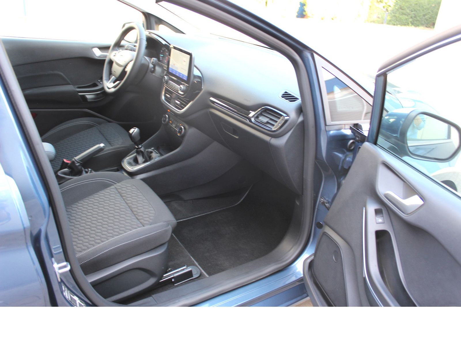 Fahrzeugabbildung Ford Fiesta Titanium