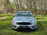 Ford Focus Turnier Business SHZ*LHZ*NAVI*PARKASSIST* - Ford Focus: Business