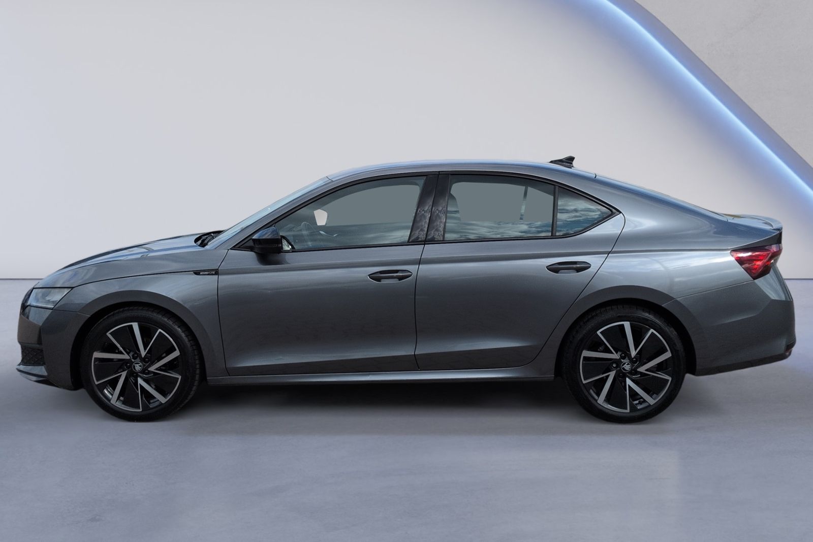 Octavia 1.5 TSI DSG Sportline KAMERA+NAVI+SHZ+