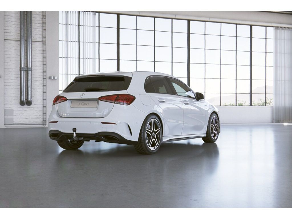 Mercedes-Benz A 250 — fotografia 3