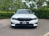 BMW 320d Sport Line +HeadUp+AHK+Laserlicht+Parkassis - BMW: Laserlicht