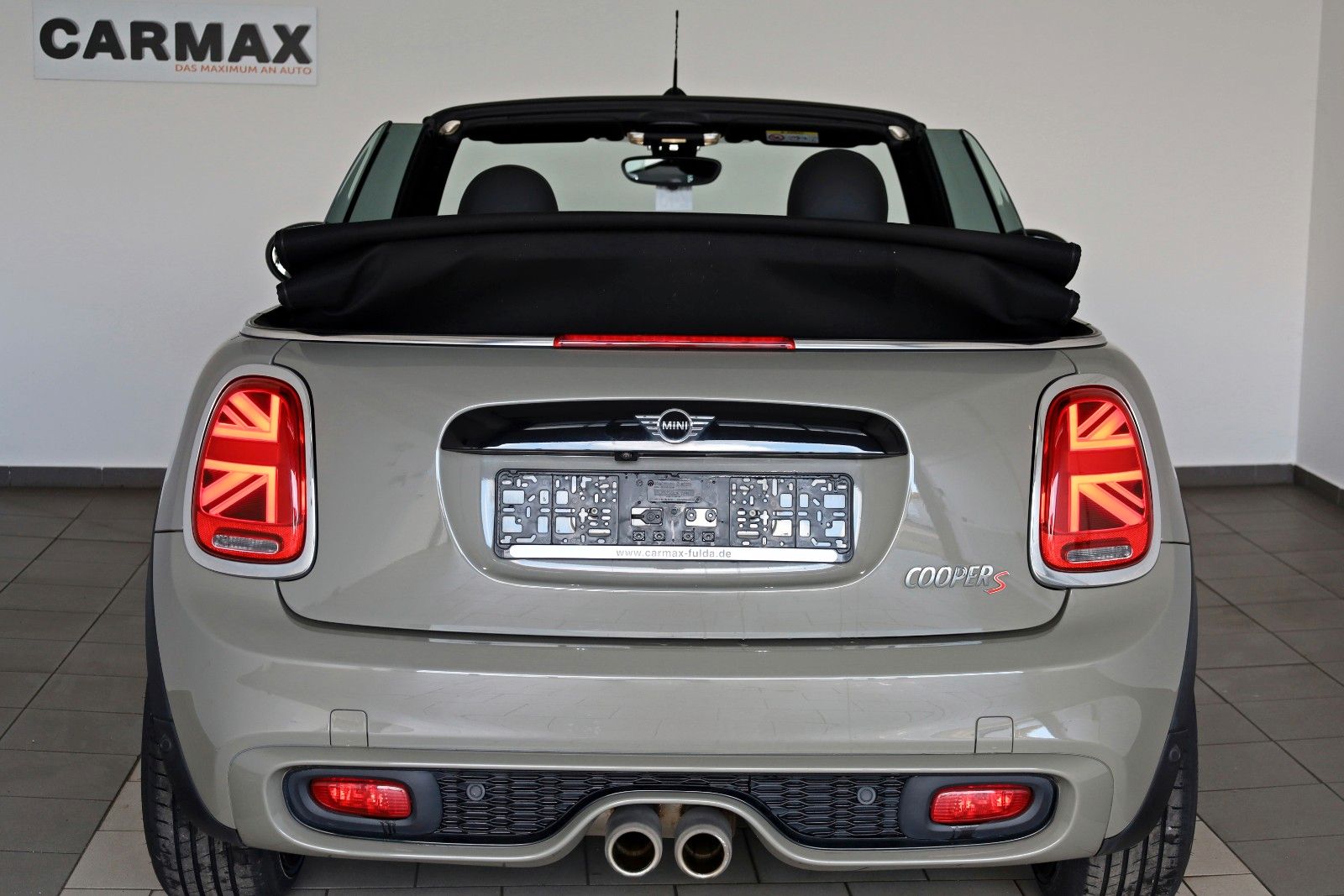 Fahrzeugabbildung MINI Cooper S Cabrio Leder,Navi,LED,Harman/K,Kamera