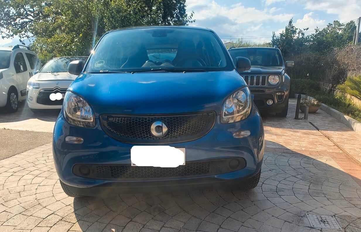 SMART ForFour
