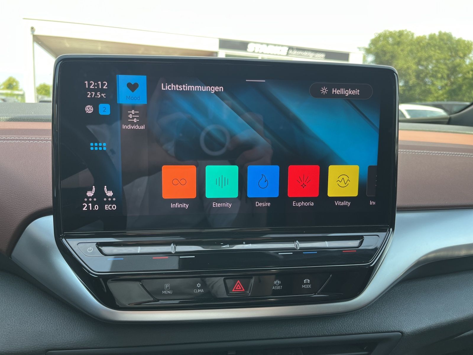 Volkswagen ID.5 Pro Performance HeadUp Panodach AHK Navi L foto 18