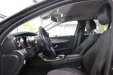 Mercedes E 220 - 6