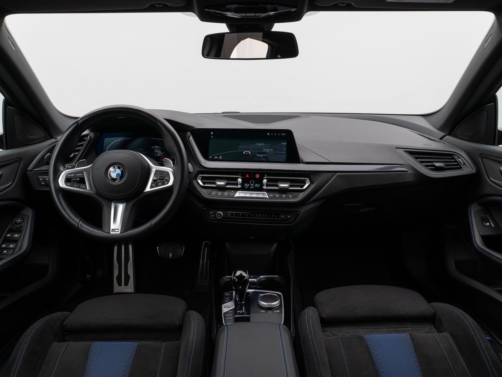 Fahrzeugabbildung BMW 220i Gran Coupé M Sport Kamera DAB HiFi 19Zoll