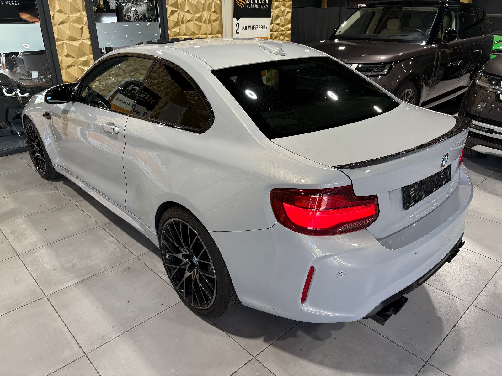 Fahrzeugabbildung BMW M2 Coupe Competition/MEMORY/CARBON/NAVI/PDC