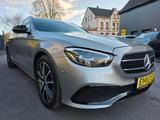 Mercedes-Benz E 220 D 4MATIC T-MODELL AVANTGARDE LED GARANTIE - Mercedes-Benz E 220 Gebrauchtwagen in Mülheim (Ruhr)