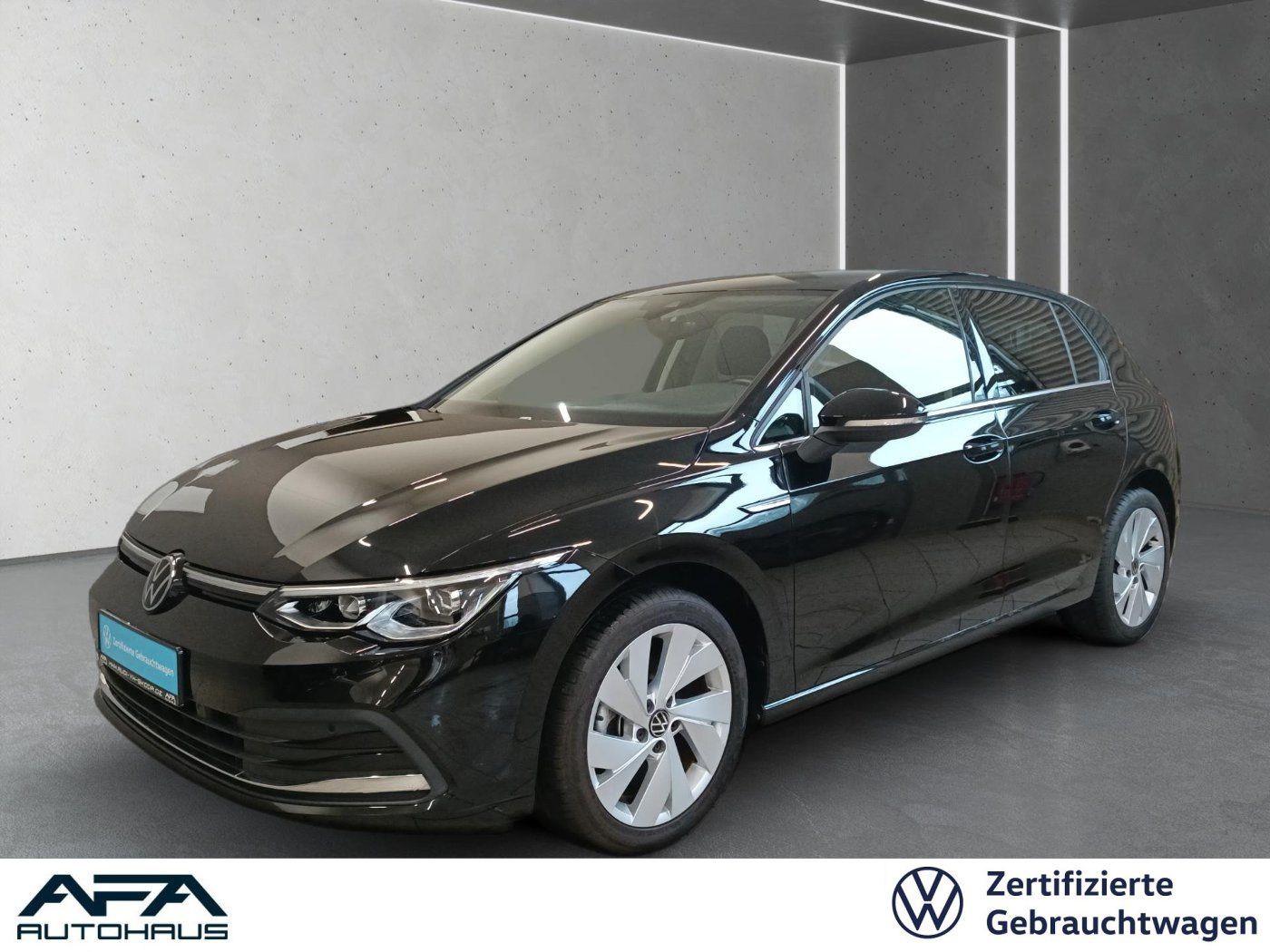 Volkswagen Golf VIII 1.5 eTSI STYLE DSG Navi ACC LED SHZ 17 foto 1