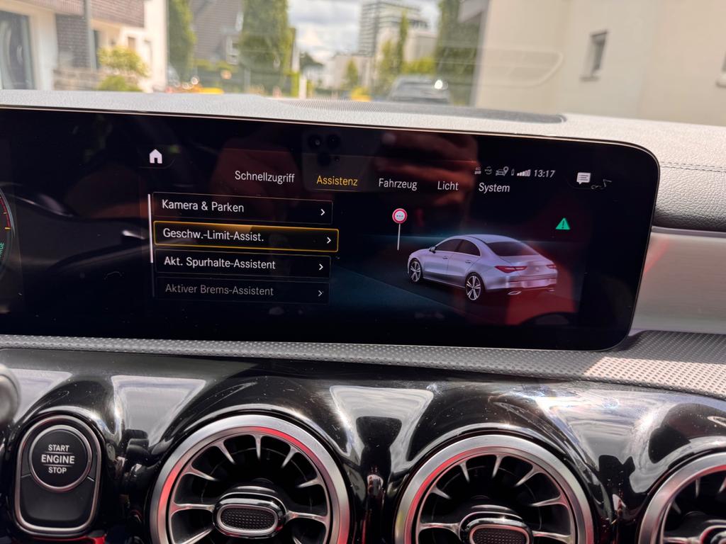 Mercedes-Benz CLA 250