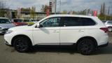 Mitsubishi Outlander 2.0 2WD Kamera Tempomat Sitzheizung - Mitsubishi Gebrauchtwagen