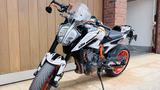 KTM Duke 890R, keine 990 R - KTM 990