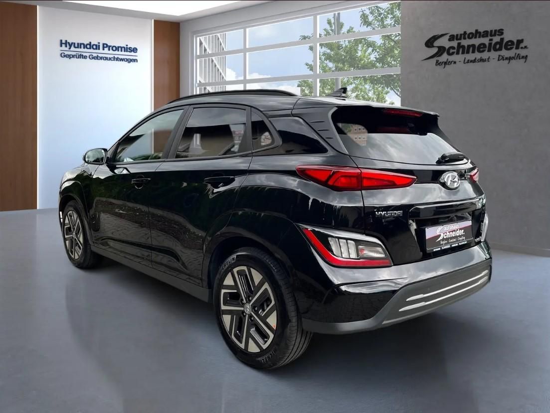 Hyundai 39,2kWh TREND 11kW OBC/NAVI-PAKET/WÄRMEPUMPE imagem 3