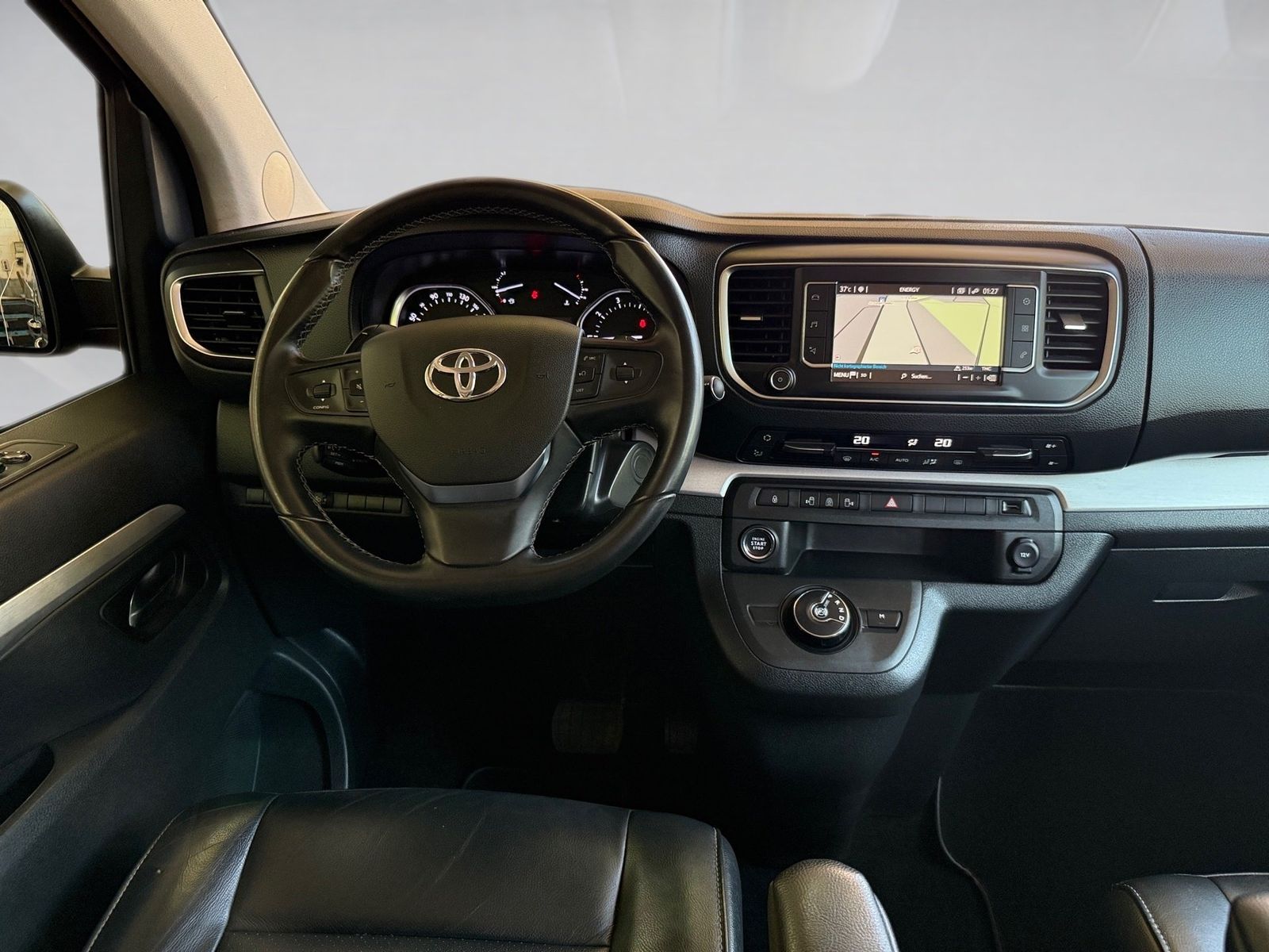 Fahrzeugabbildung Toyota Proace Verso 2.0 D-4D L1 Executive Pano,Kam.,AHK