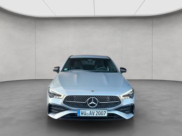 Mercedes CLA 200 Shooting Brake - 9