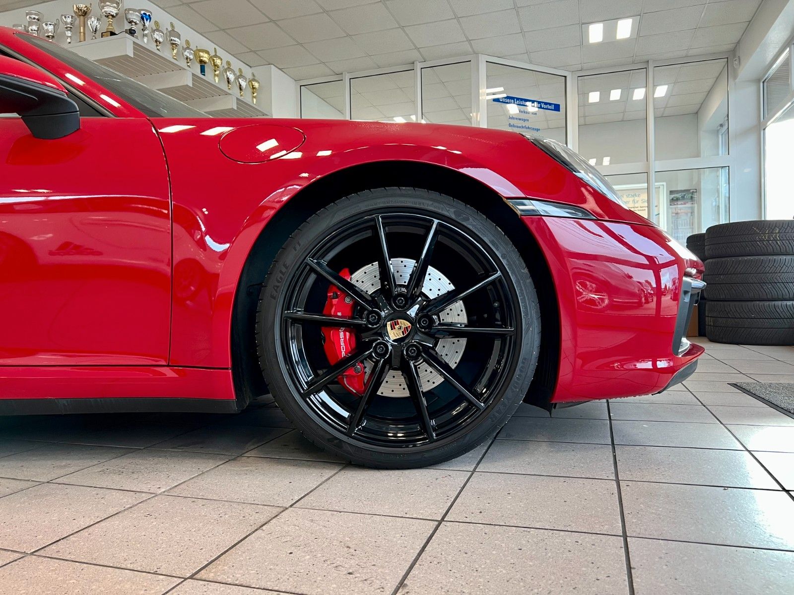 Fahrzeugabbildung Porsche 911 992 Carrera 4S Cabrio ACC, Sportabgasanlage