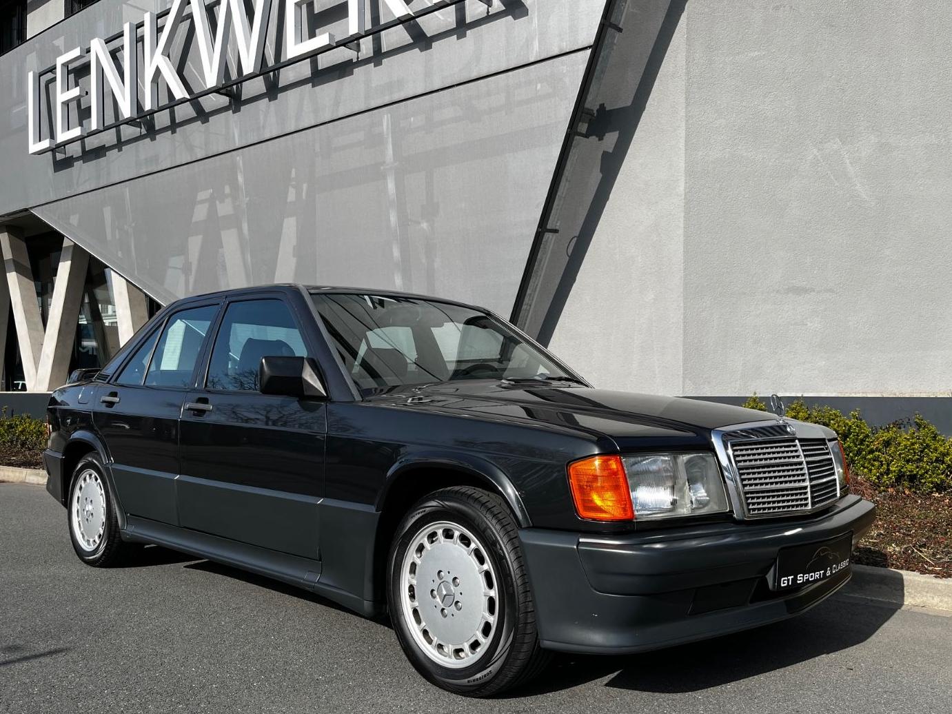 Mercedes-Benz 190E 2.3-16V