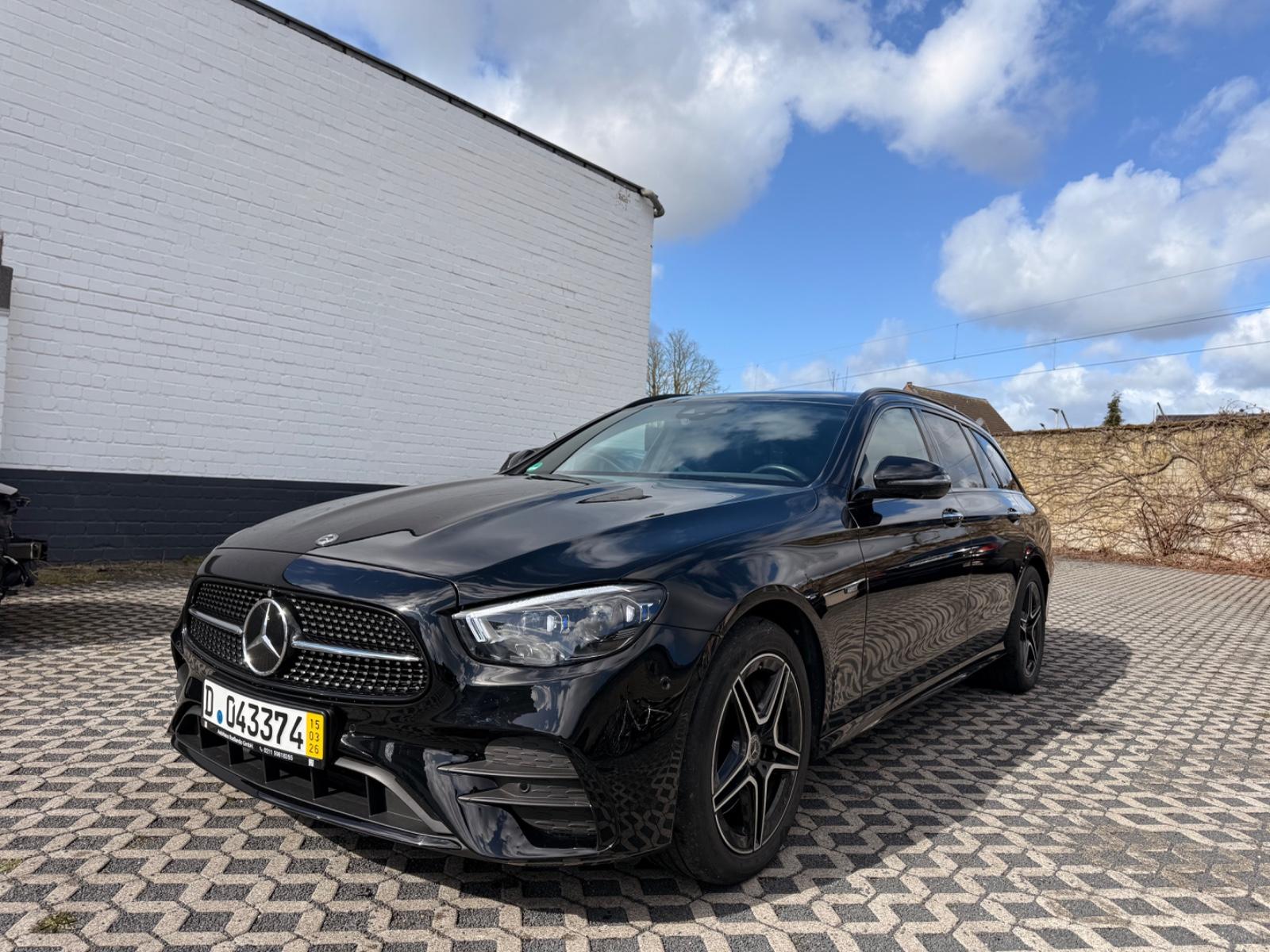 Mercedes-Benz E 300 E T-Modell E 300 de *HUD*Multibeam*AMG*