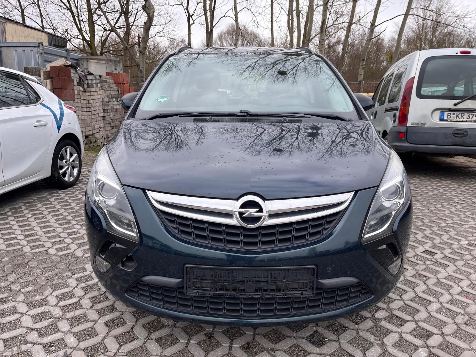 Opel Zafira C Tourer Edition AUT NAV XENON